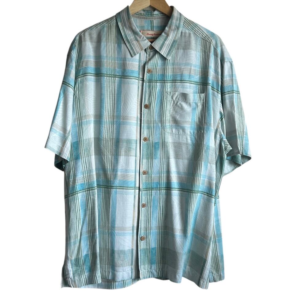 Tommy Bahama Mens Shirt Size Blue Plaid Button‎ Up Preppy Classic Office Travel